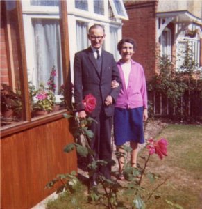 D. Ernesto y Dña. Violeta Brown